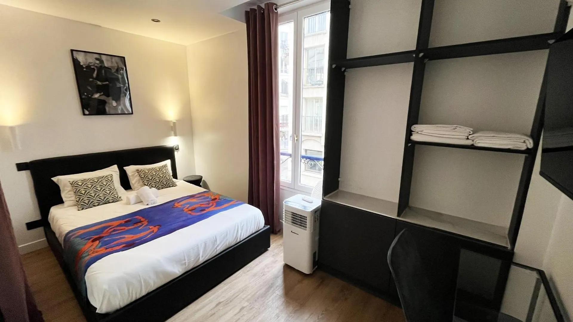 Urban Flat 172 - Pretty Flat Gaite Montparnasse Cinema Apartment Paris 0*,  France